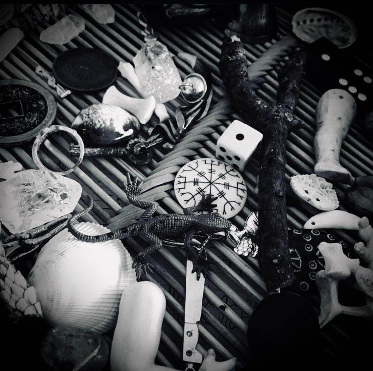 Divination tools - Tarot, Oracle, Crystal ball, Pendulum, Runes - Euphemia Blackthorne