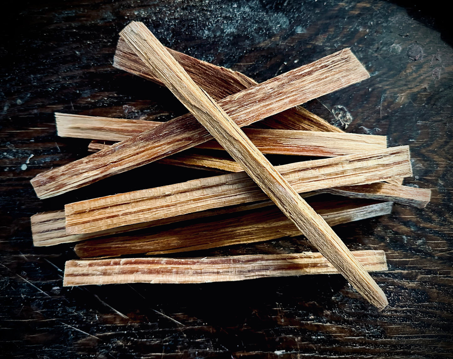 Tjarved (fatwood) bundles - Euphemia Blackthorne