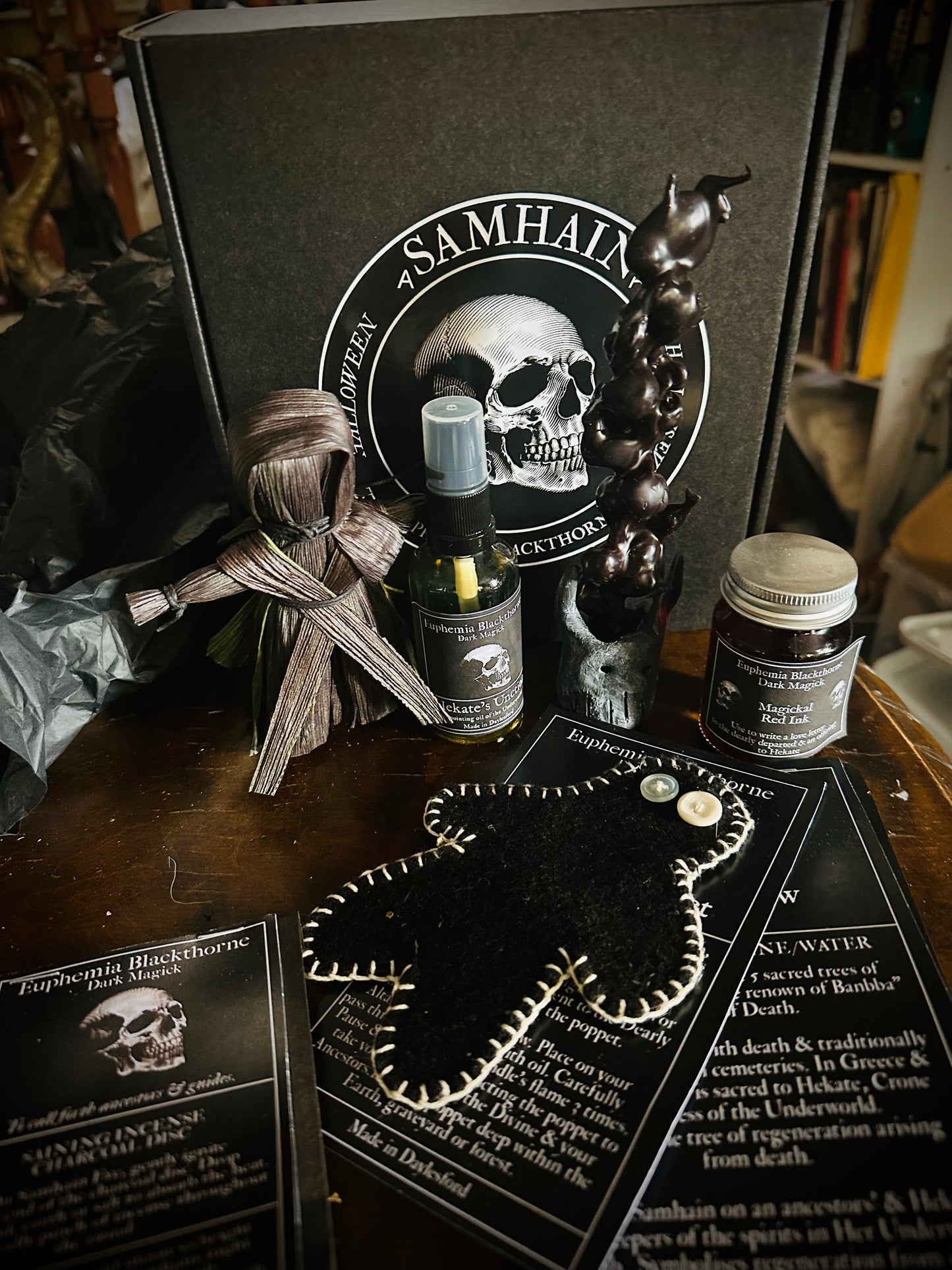 WITCHES' SABBAT BOXES - 8 per year