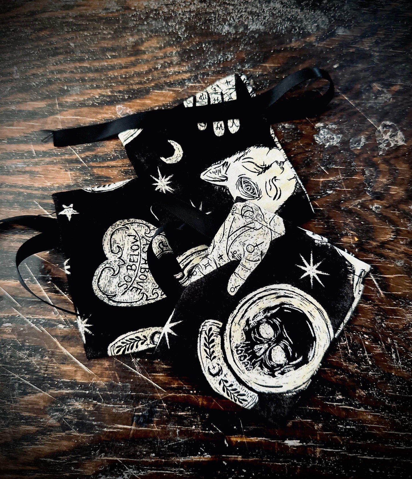 DIY Charm bags - Euphemia Blackthorne