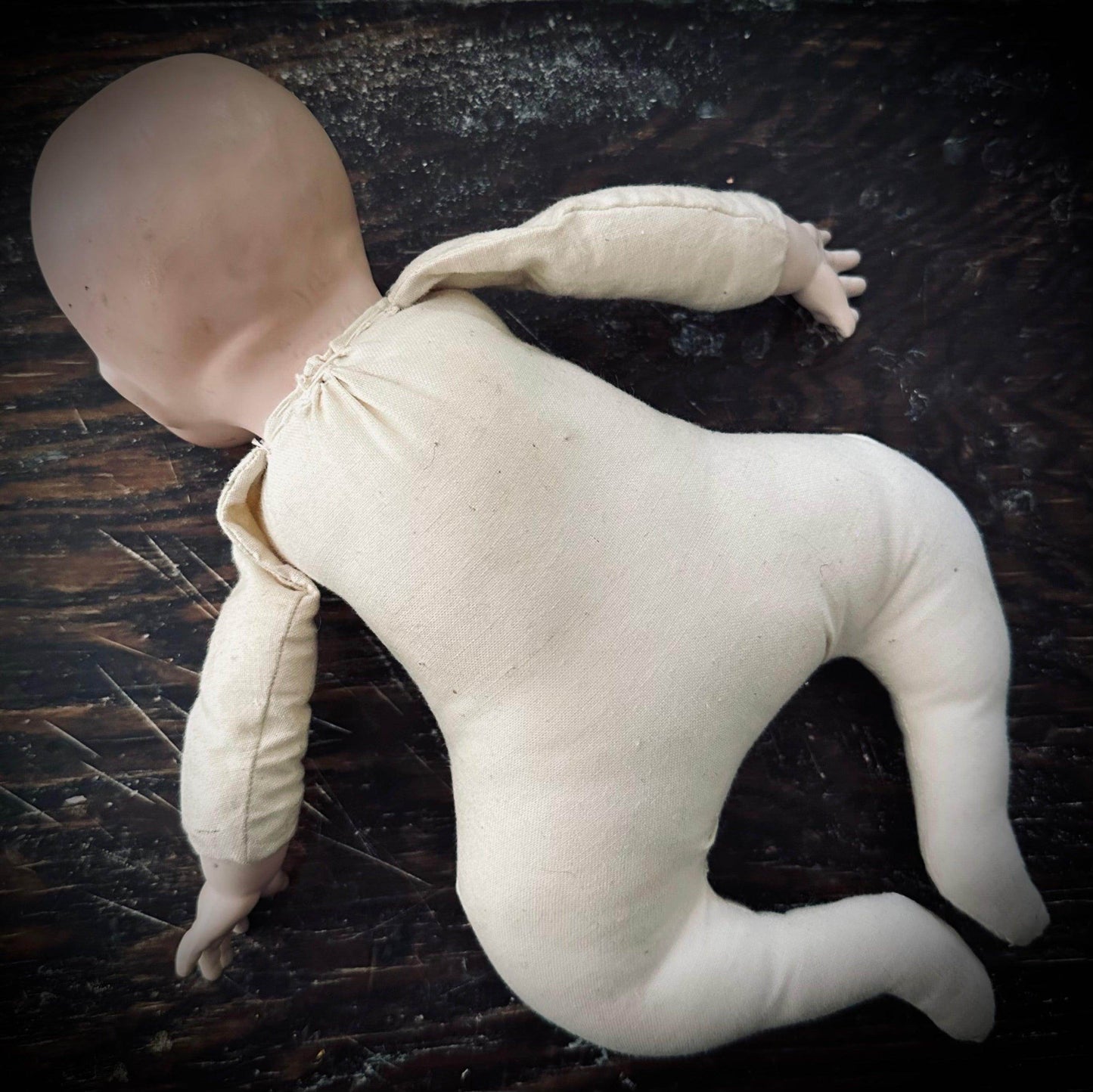 Creepy doll baby/spirit house - Euphemia Blackthorne
