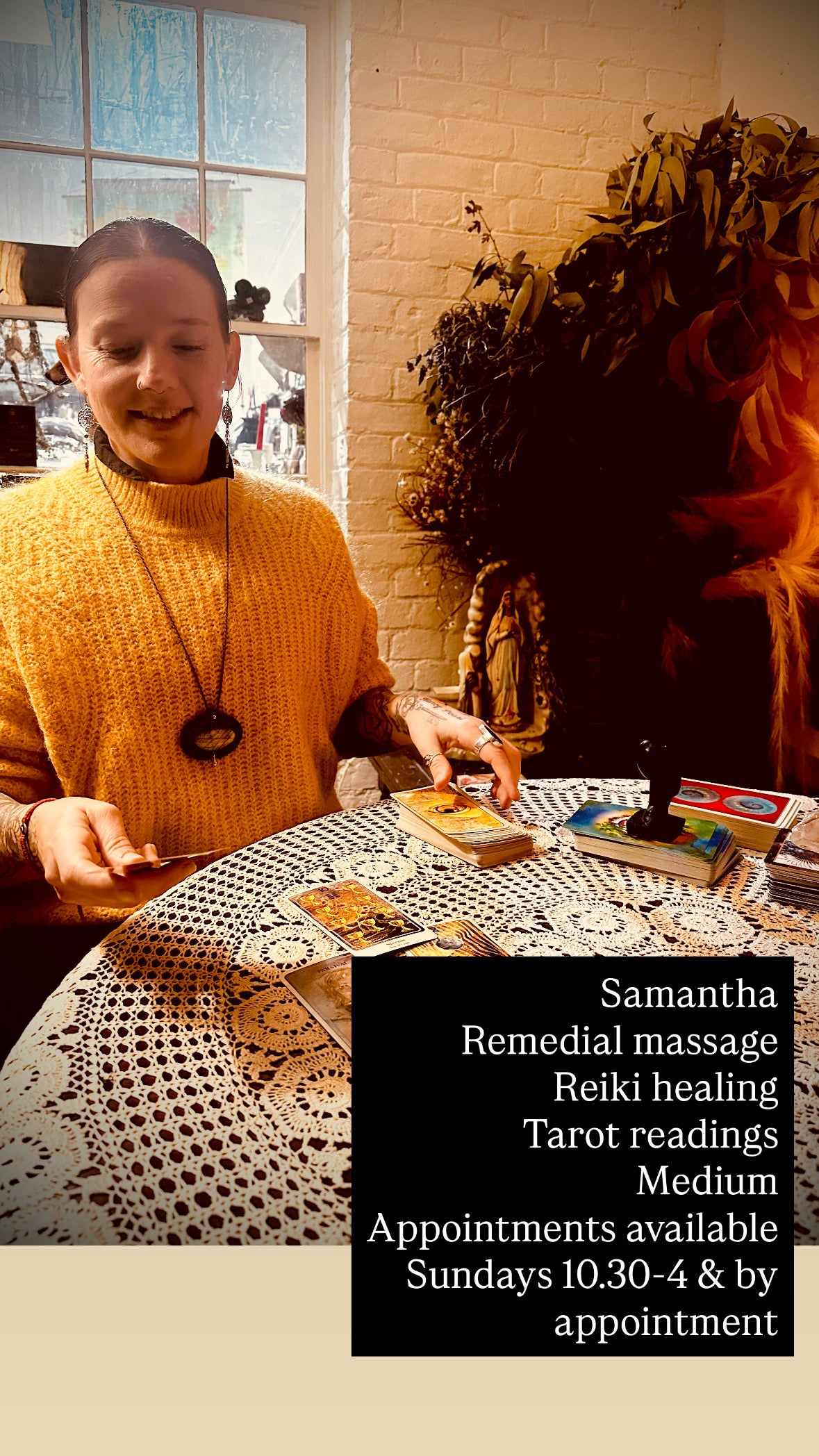 Tarot intuitive reading with Samantha - Instore Daylesford