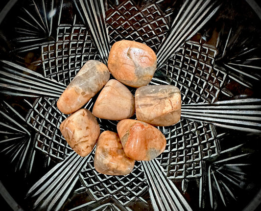 Crystals - Peach Moonstone
