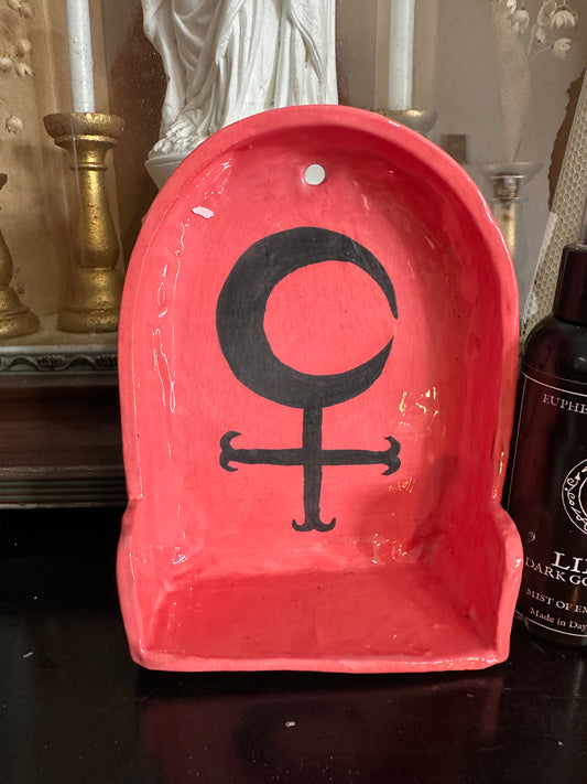 Lilith mini altar - Feral World