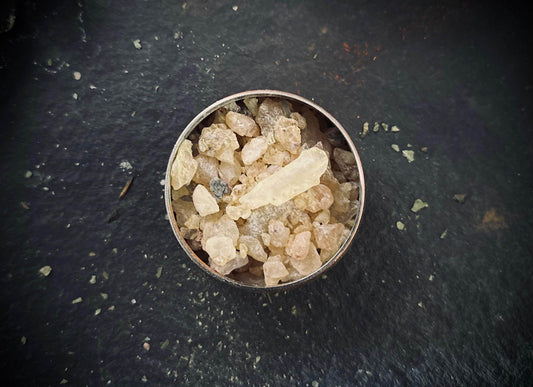 White copal resin - Euphemia Blackthorne